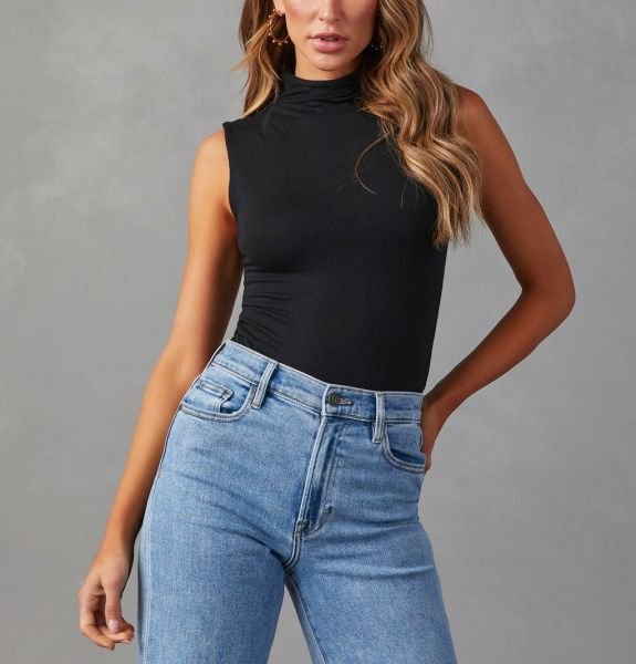 BLACK TANK-TOP