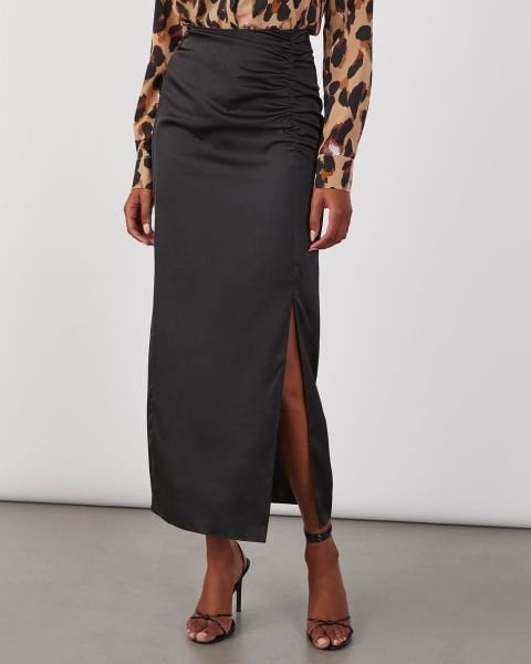 BLACK SKIRT