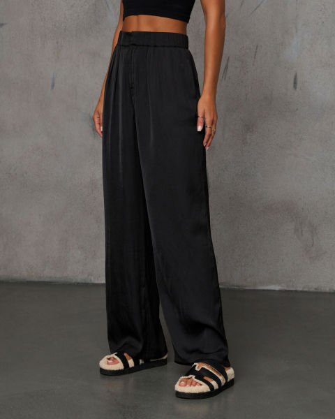 BLACK SHIRT AND PANTS SET
