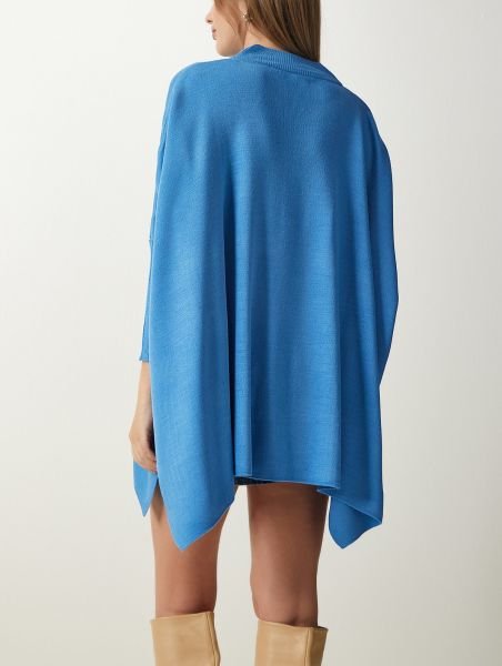 BLUE PONCHO