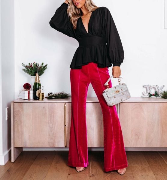 BLACK BLOUSE