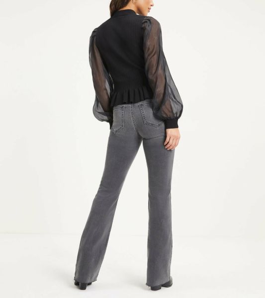 BLACK BLOUSE