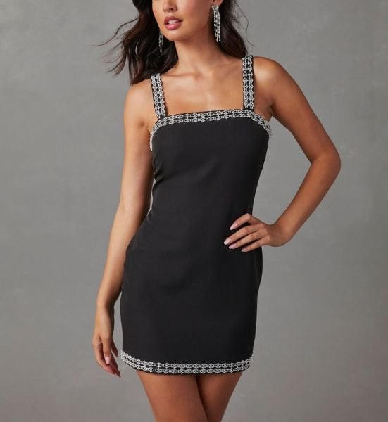 BLACK-WHITE DRESS