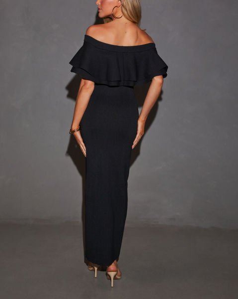 BLACK DRESS