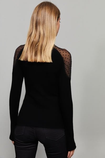 BLACK BLOUSE