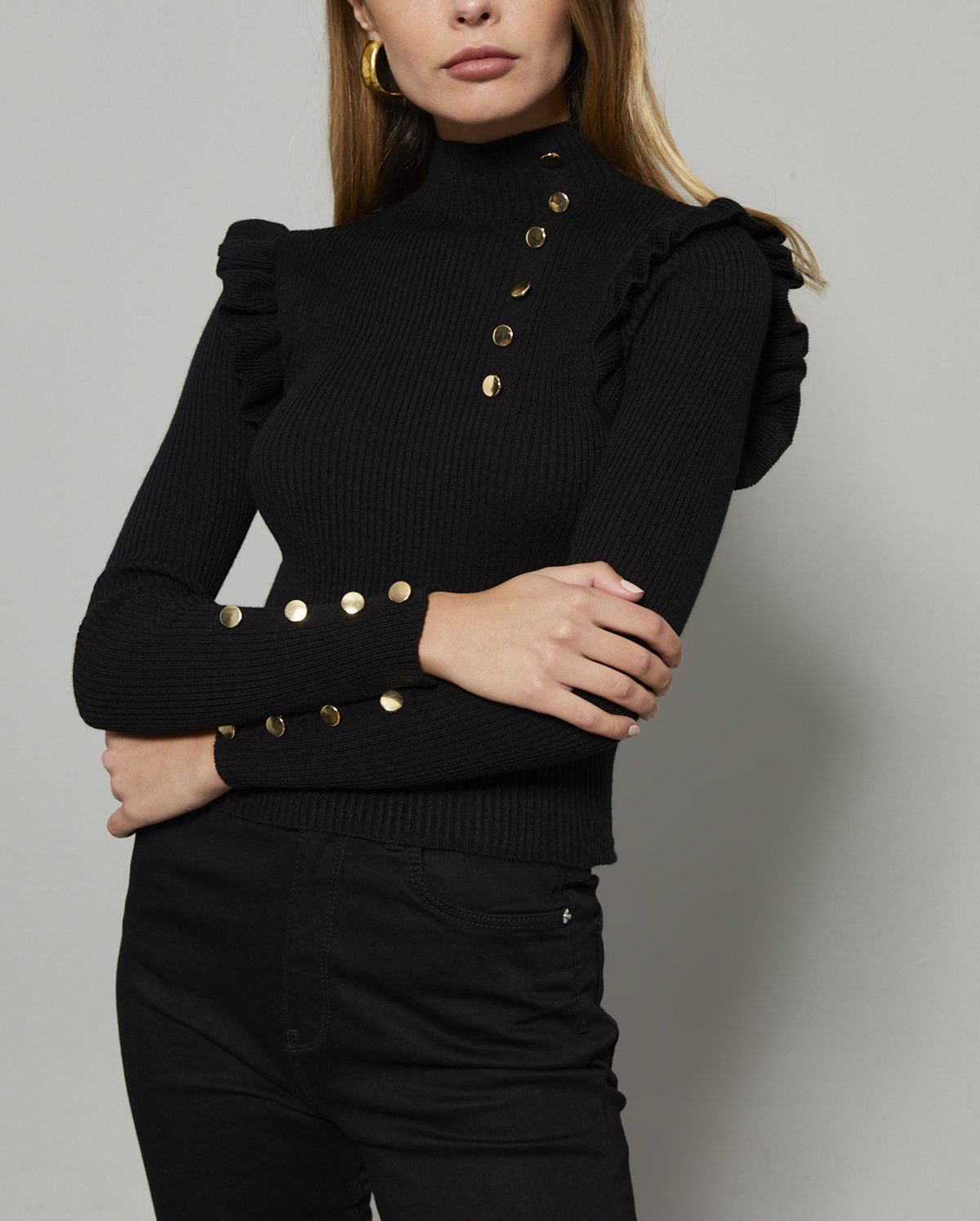 BLACK BLOUSE