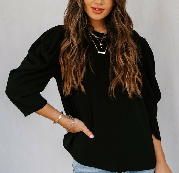 BLACK BLOUSE