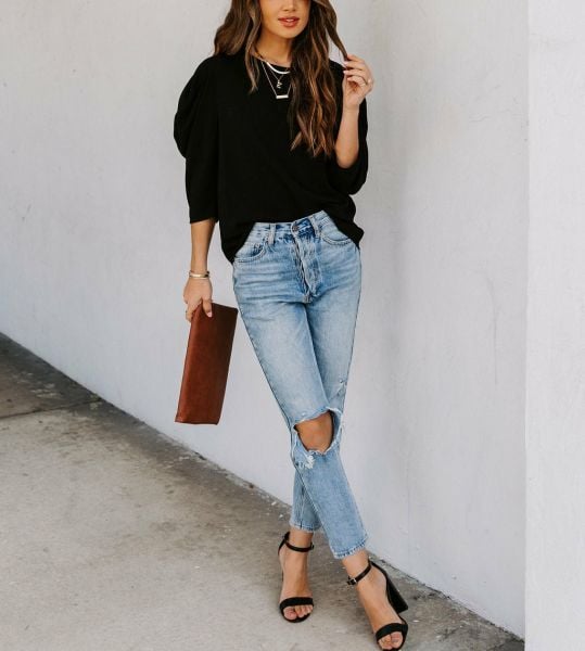 BLACK BLOUSE