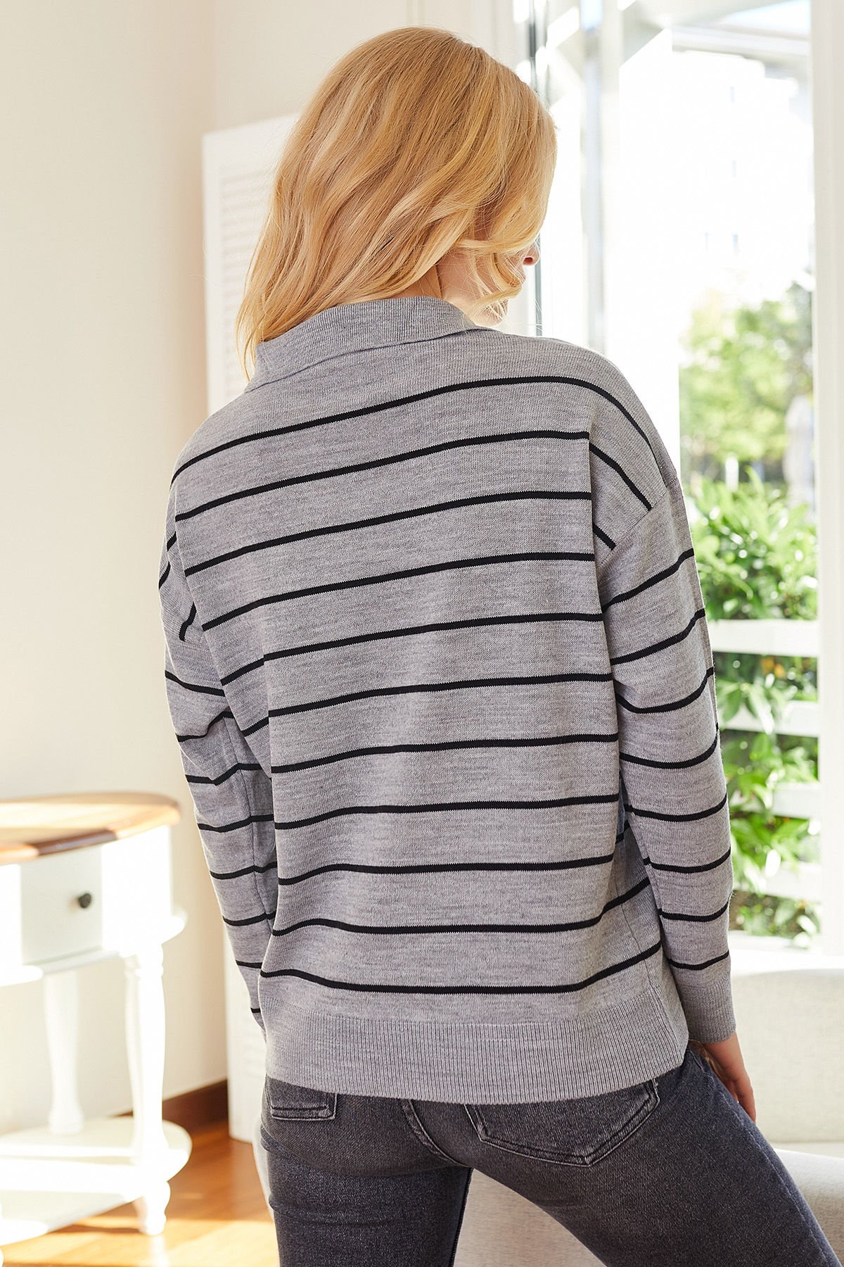 GREY-BLACK-STRIPED SWEATER