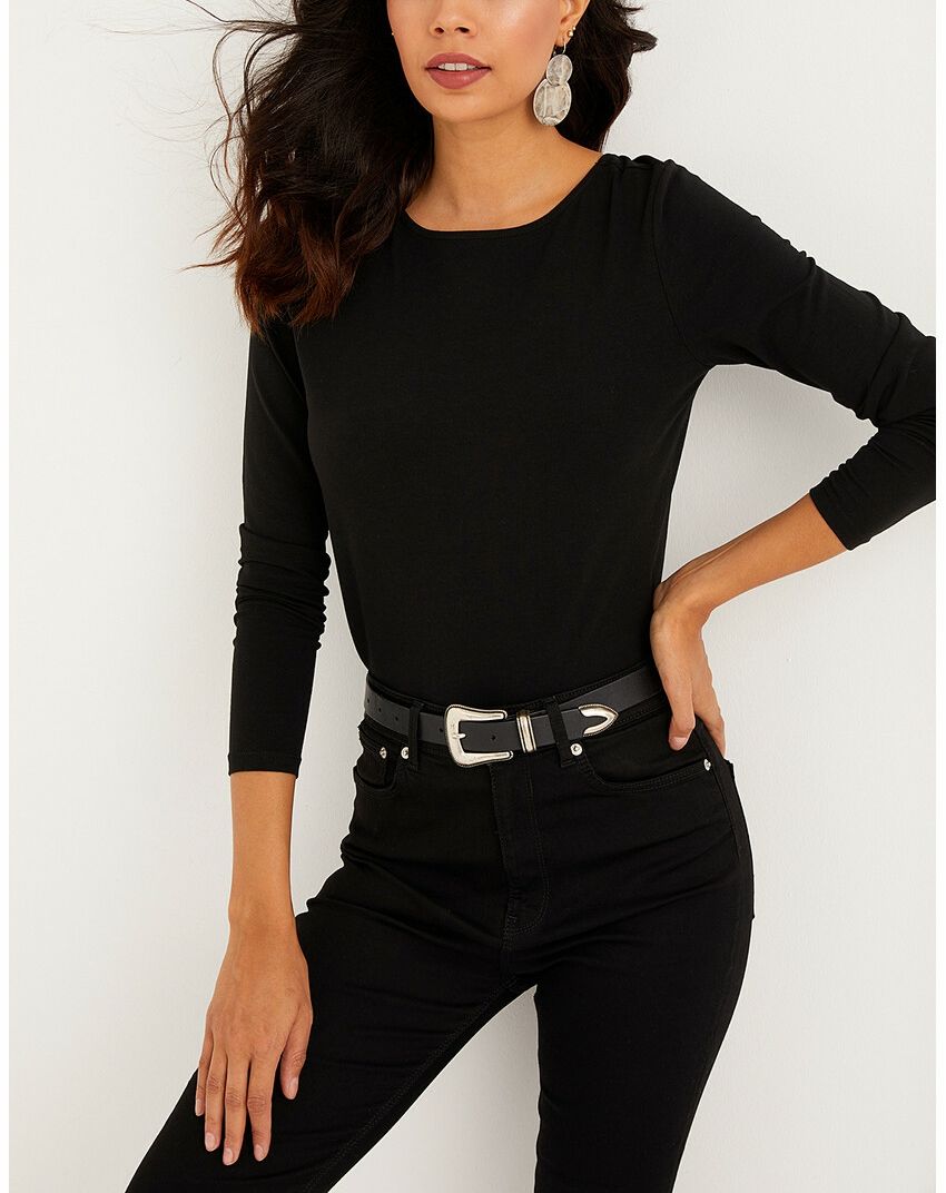 BLACK BLOUSE