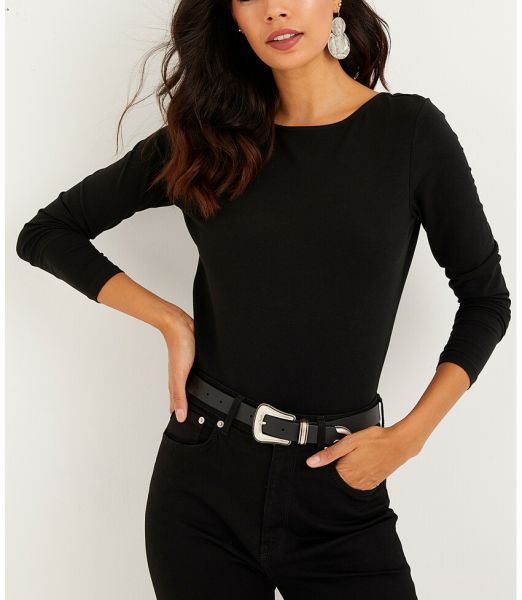 BLACK BLOUSE