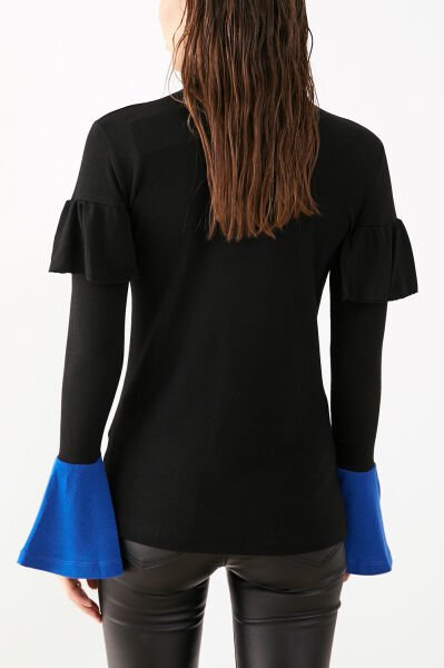 BLACK-BLUE BLOUSE