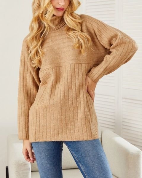 BEIGE SWEATER