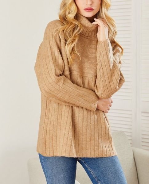 BEIGE SWEATER