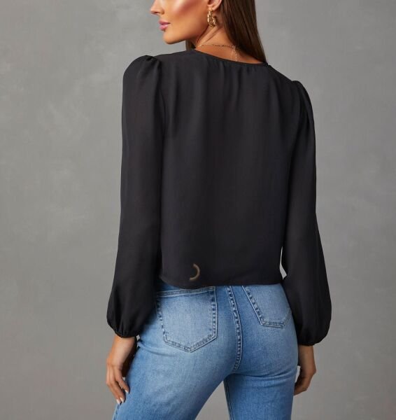 BLACK BLOUSE