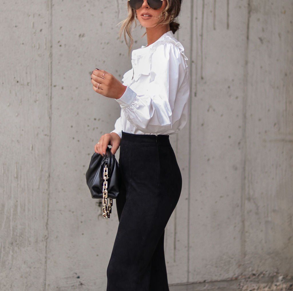 WHITE SHIRT