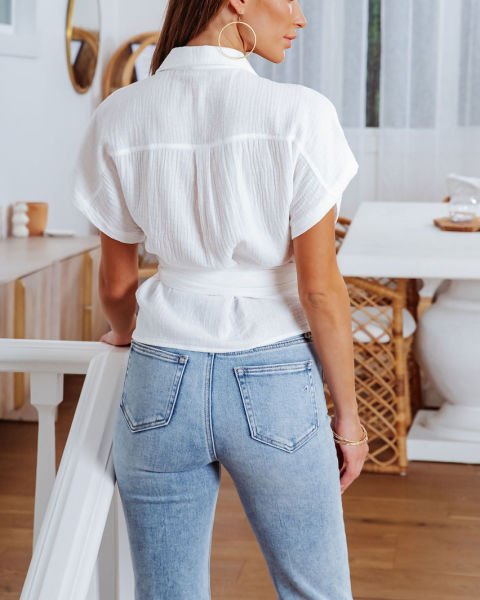 WHITE BLOUSE