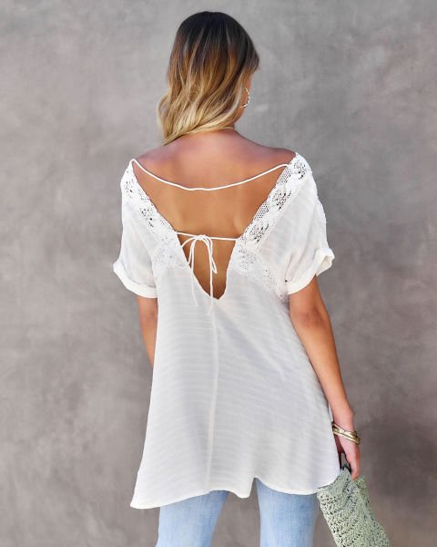 WHITE BLOUSE