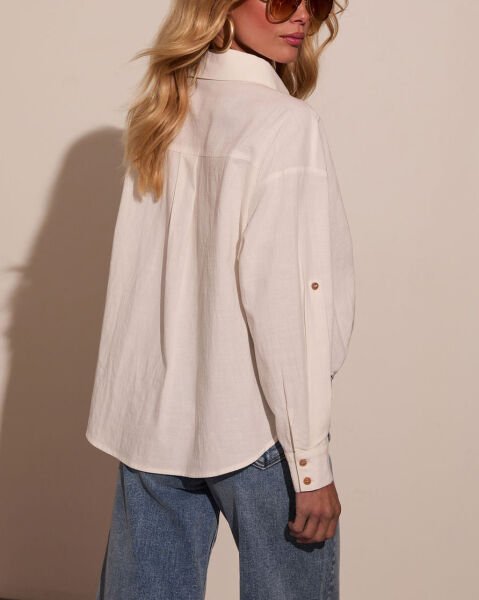 WHITE SHIRT