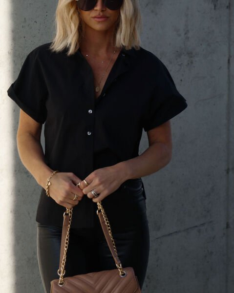 BLACK SHIRT