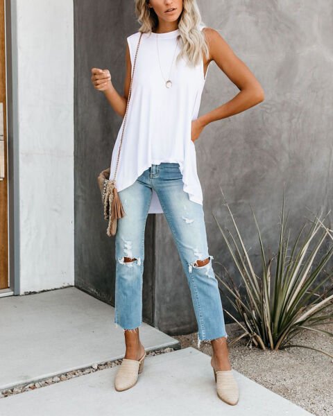 WHITE BLOUSE