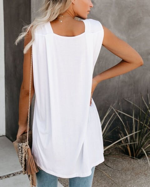 WHITE BLOUSE