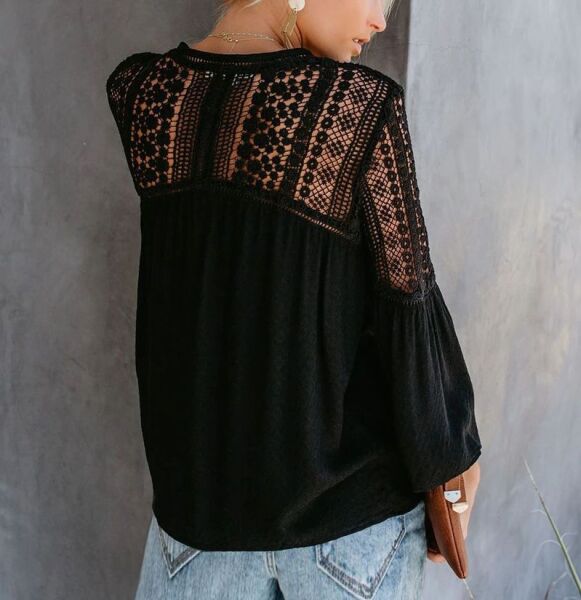 BLACK BLOUSE