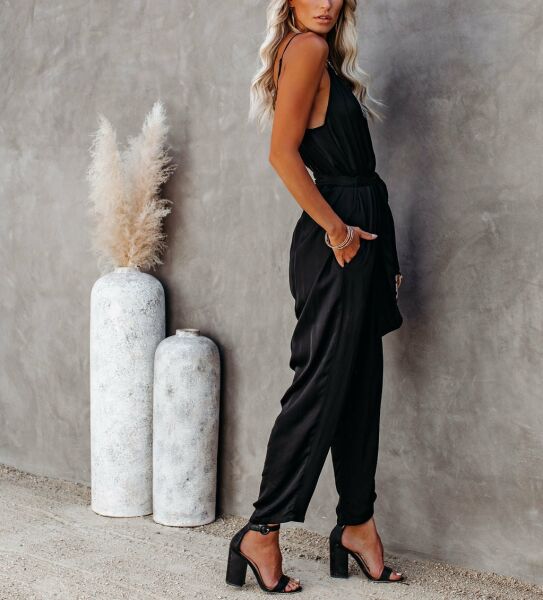 BLACK JUMPSUIT