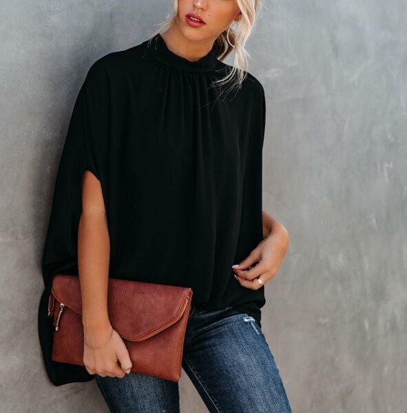 BLACK BLOUSE