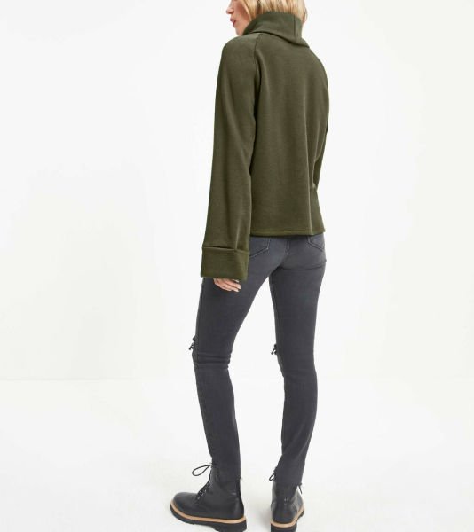 KHAKI SWEATER
