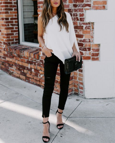 WHITE BLOUSE