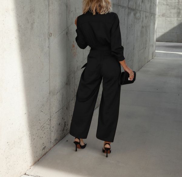 BLACK JUMPSUIT