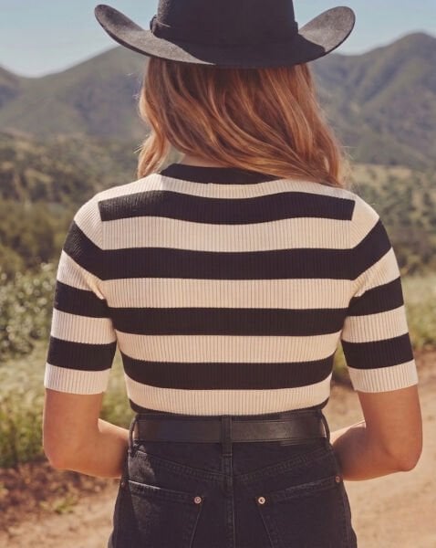 BLACK-CREAM-STRIPED SWEATERS S - BLACK-CREAM-STRIPED