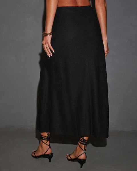 BLACK  SKIRT