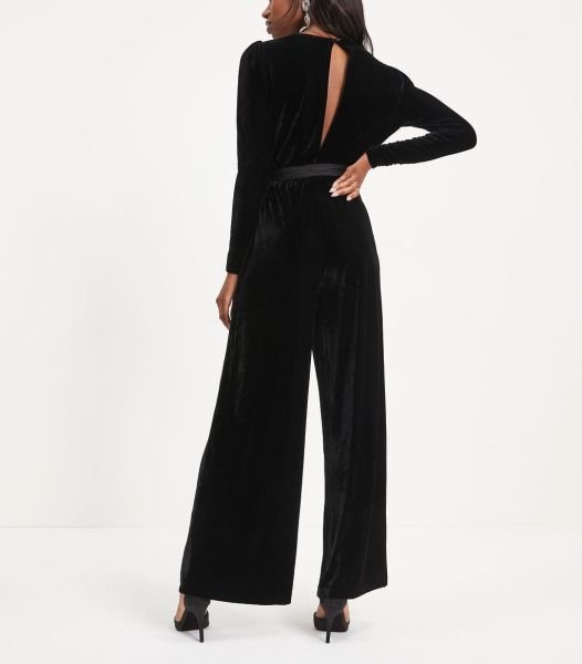 BLACK JUMPSUIT