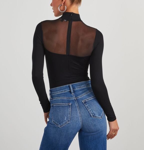 BLACK BLOUSE