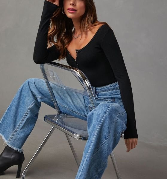 BLACK BLOUSE