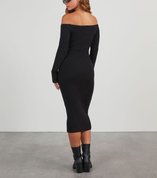 BLACK DRESS