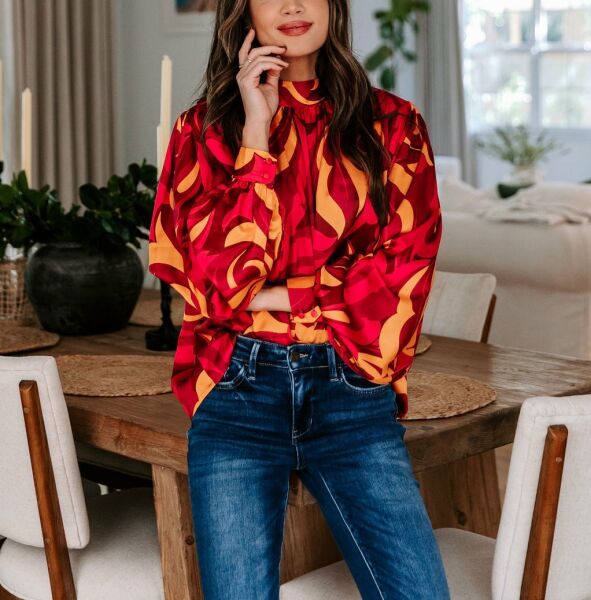 RED-FLORAL BLOUSE