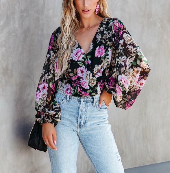 BLACK-FLORAL BLOUSE