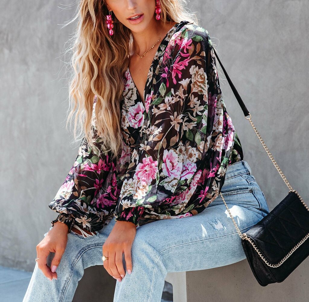BLACK-FLORAL BLOUSE