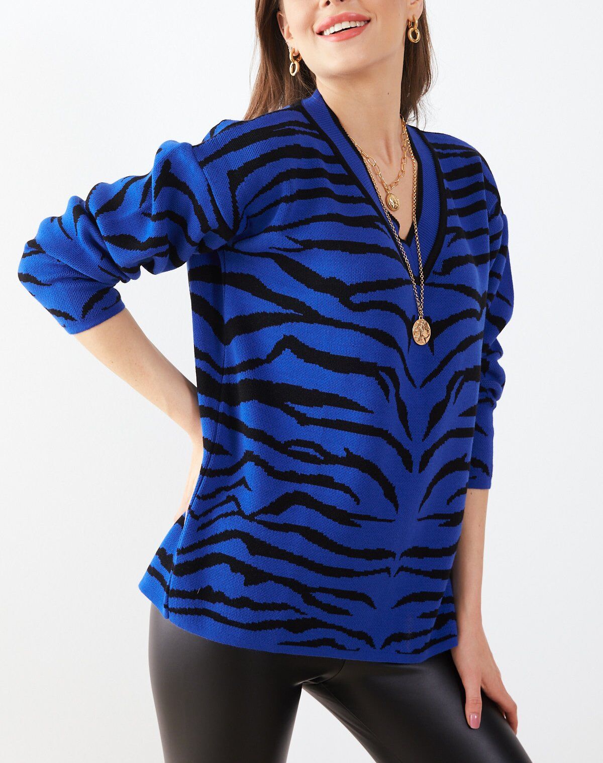 ROYAL-BLUE-BLACK SWEATER