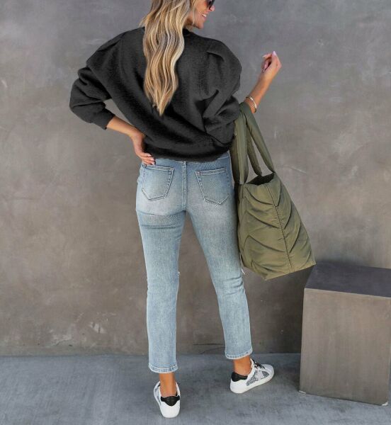 BLACK BLOUSE