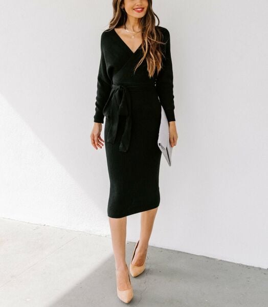BLACK DRESS