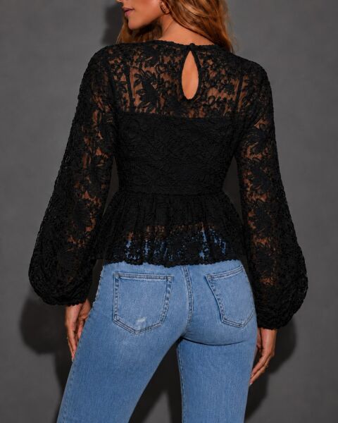 BLACK BLOUSE
