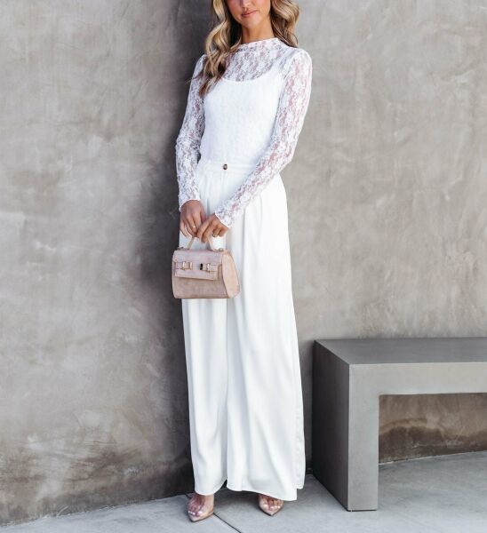 WHITE BLOUSE
