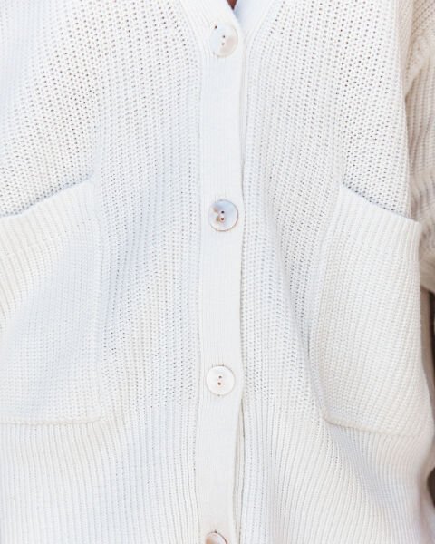WHITE CARDIGAN