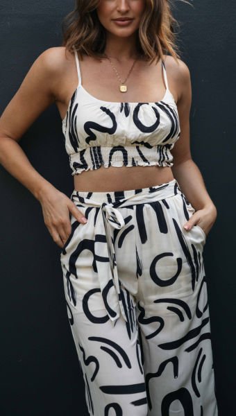 ECRU-BLACK  PANTS-TOP-SET