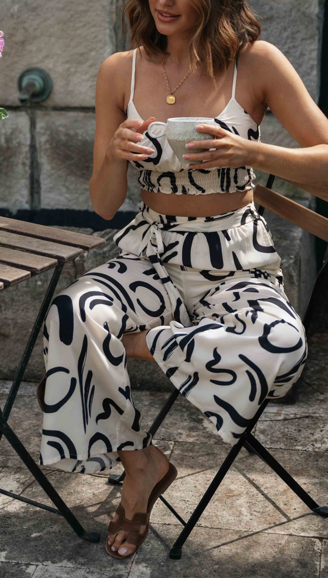 ECRU-BLACK  PANTS-TOP-SET