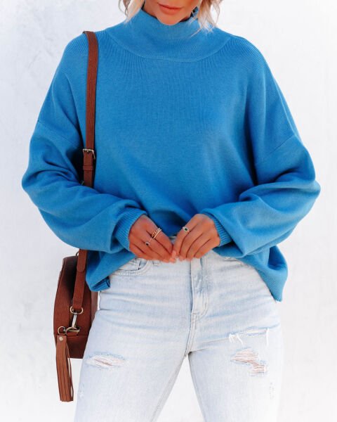 BLUE SWEATERS